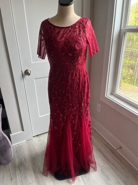 Elegant Beaded Burgundy Evening Dress